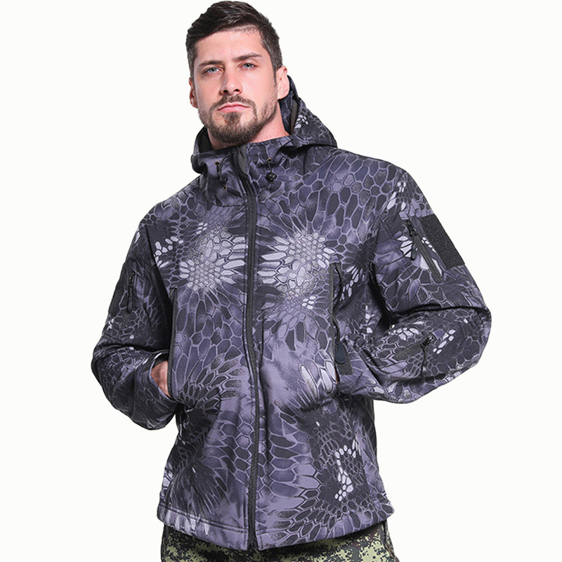 Outdoor Men Loose Tactical Hoo - مراجعة Windproof Jacket Softshell وسعره