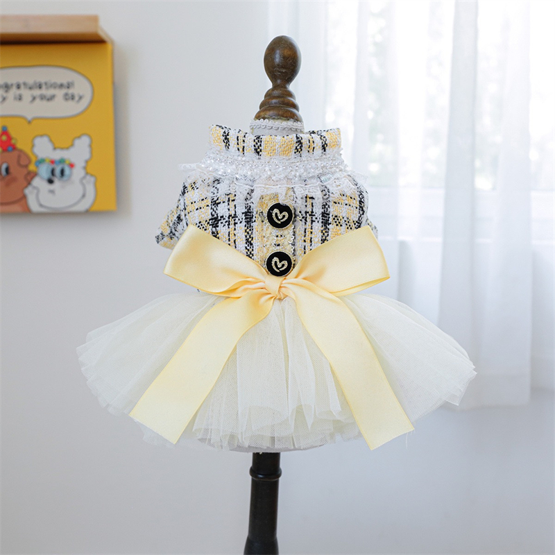 Yellow Ribbon Dresses for Dogs - مراجعة Yellow Winter Clothing وسعره