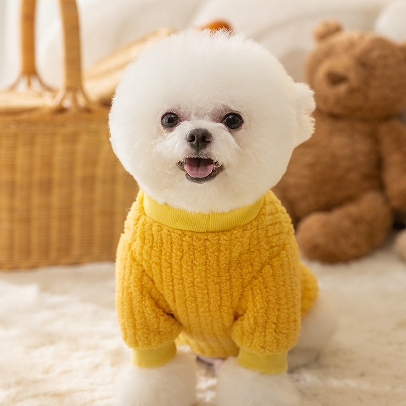 Cute Yellow Checkered Clothing - مراجعة Yellow Winter Clothing وسعره
